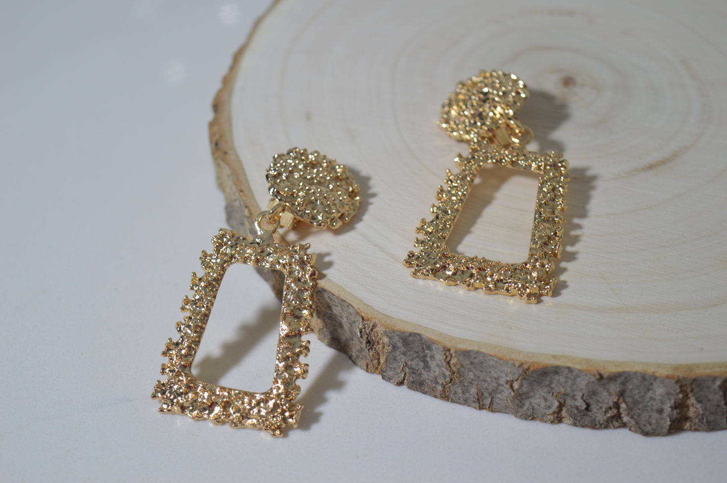 GOLD SQUARE EARRINGS