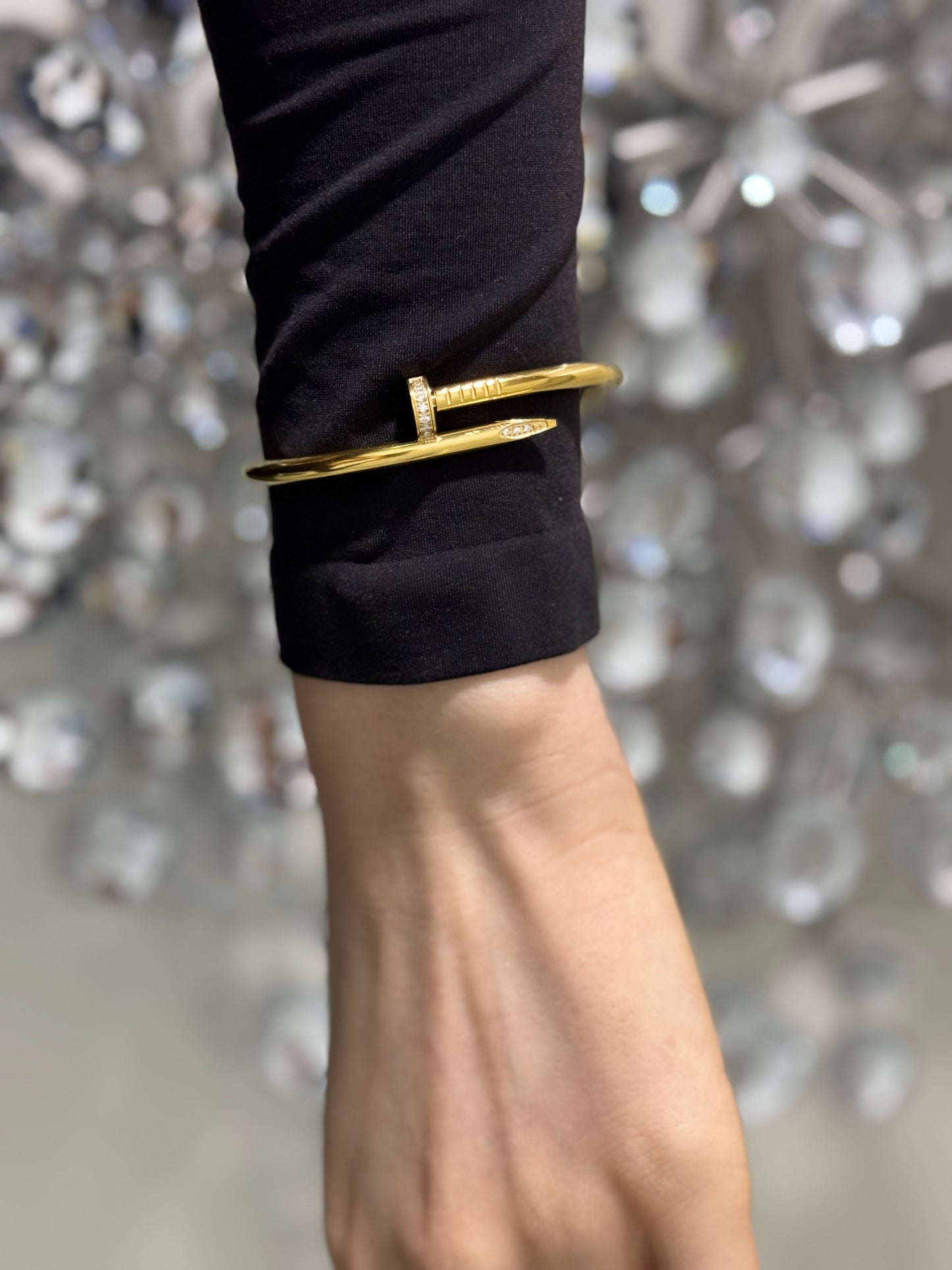 NAIL DESIGN BRACELET