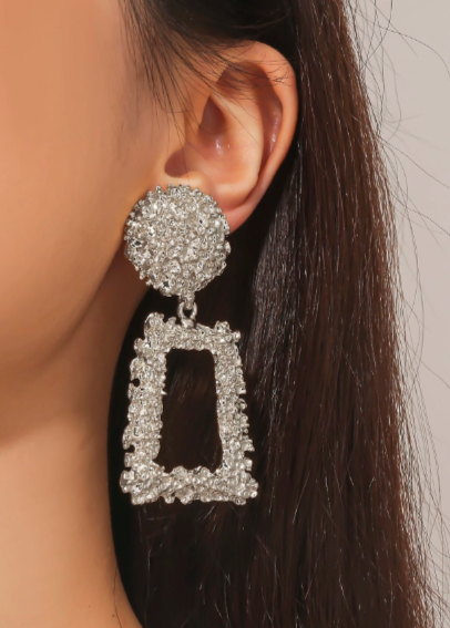 GOLD SQUARE EARRINGS