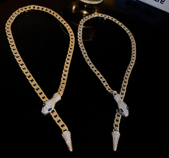 SNAKE CHAIN NECKLACE